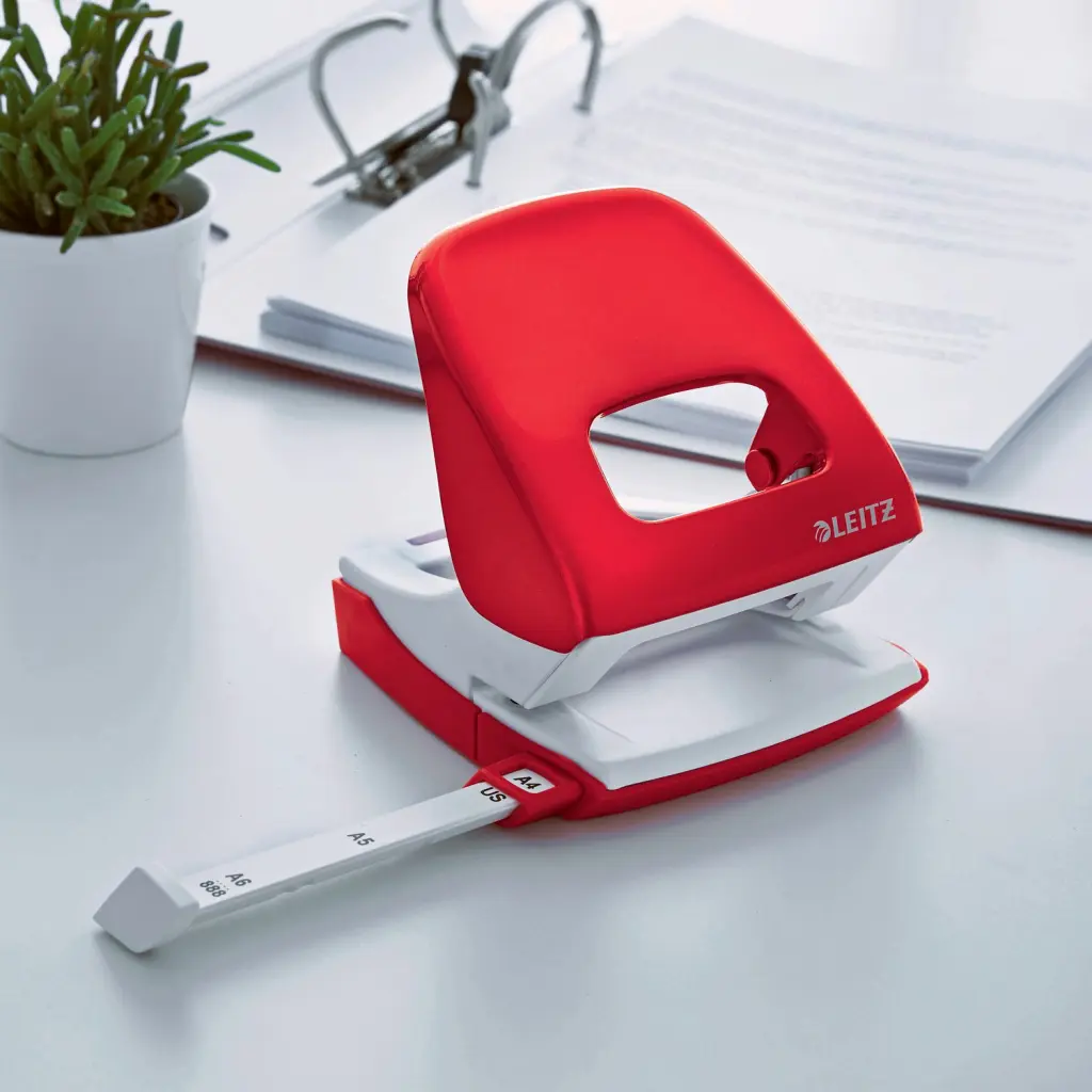 Leitz NeXXT WOW Hole Punch 30 Sheets Red - 50081026