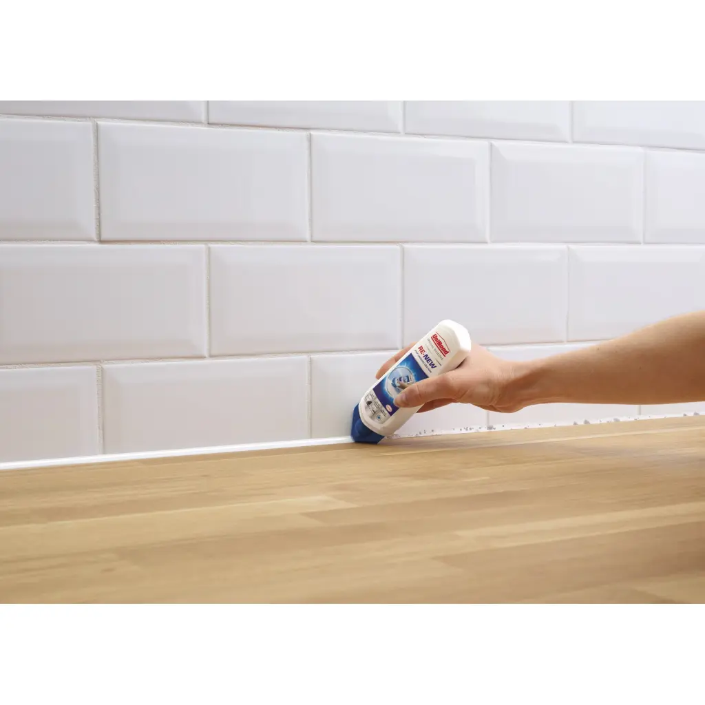 UniBond ReNew Bathroom/Kitchen Silicone Sealant White 80ml - 2760633