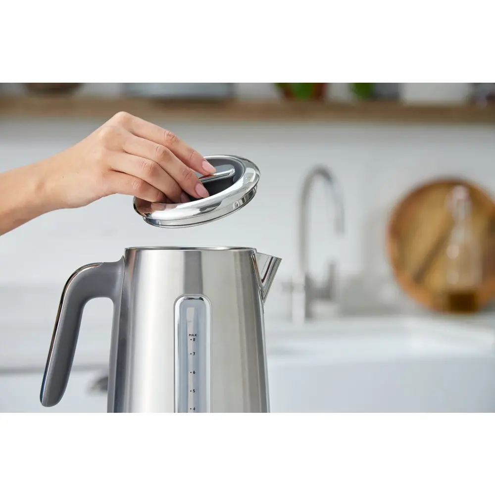 Breville Edge Electric 3kW Kettle 1.7L capacity Low Steam & Low Noise Brushed Stainless Steel - VKT236