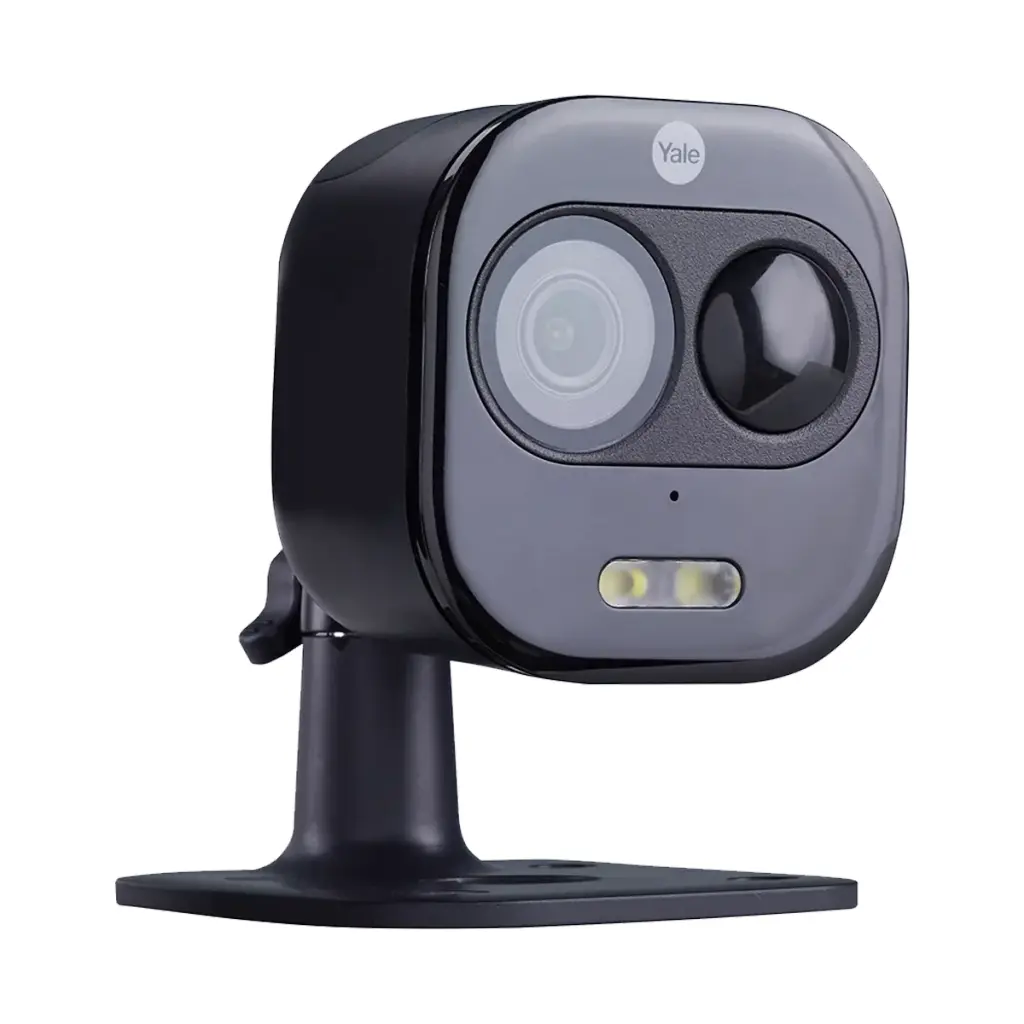 Yale All-in-One Wi-Fi Light and Siren 1080P Outdoor Camera - Siren Alarm; Real-Time Conversation; Customisable Detection