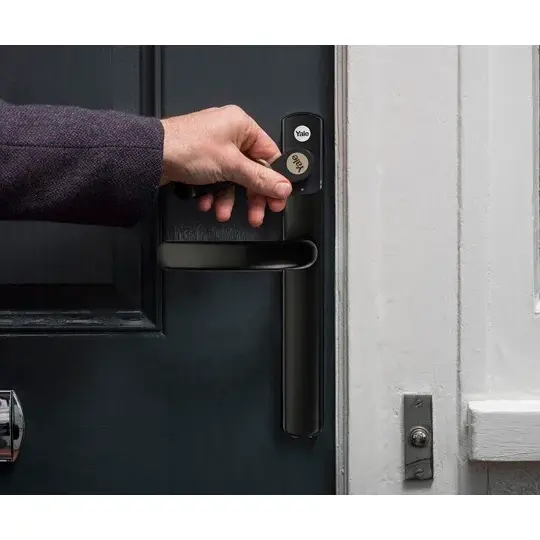 Yale Black Conexis L2 Smart Door Lock