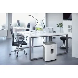 Dahle Papersafe PS420 Cross Cut Shredder