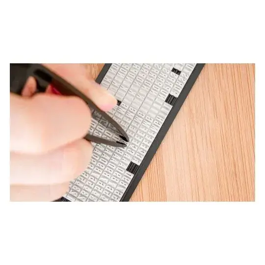 Avery Customisable Clothing Stamp Black  - CSTAMP