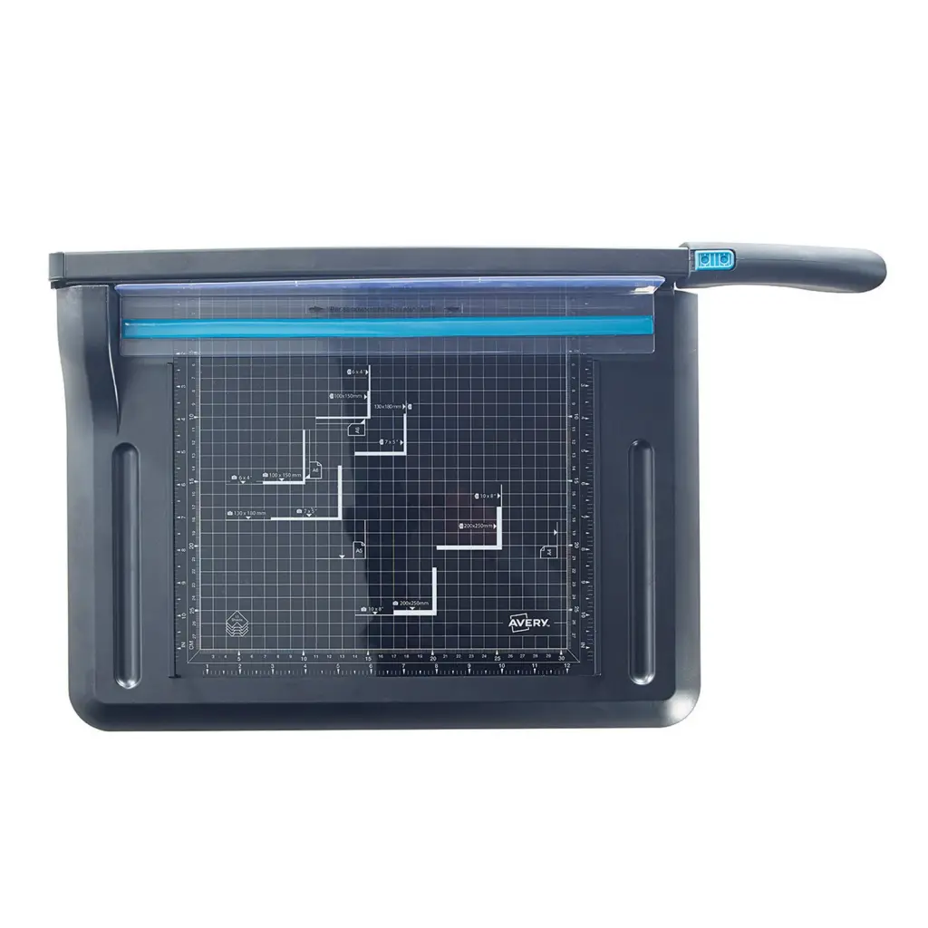 Avery Office Guillotine A4 Cutting Length 310mm Black/Teal GUA4